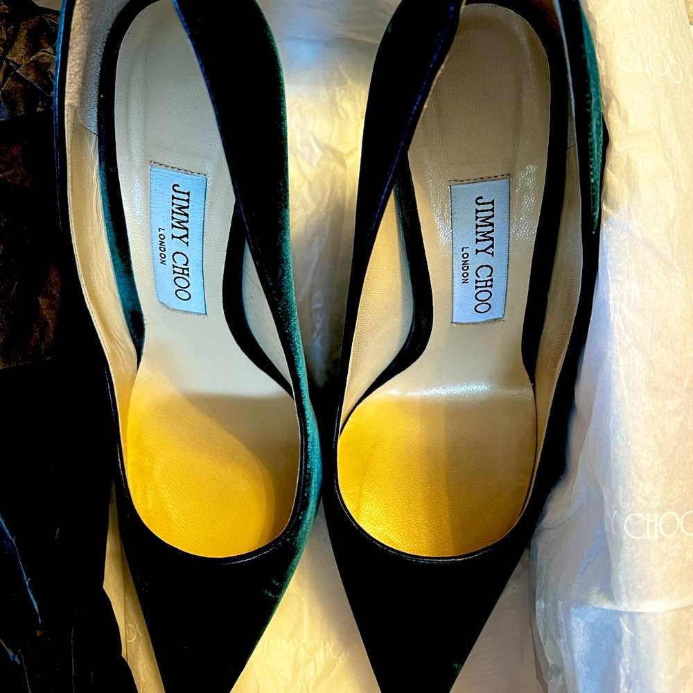 Jimmy Choo pumps